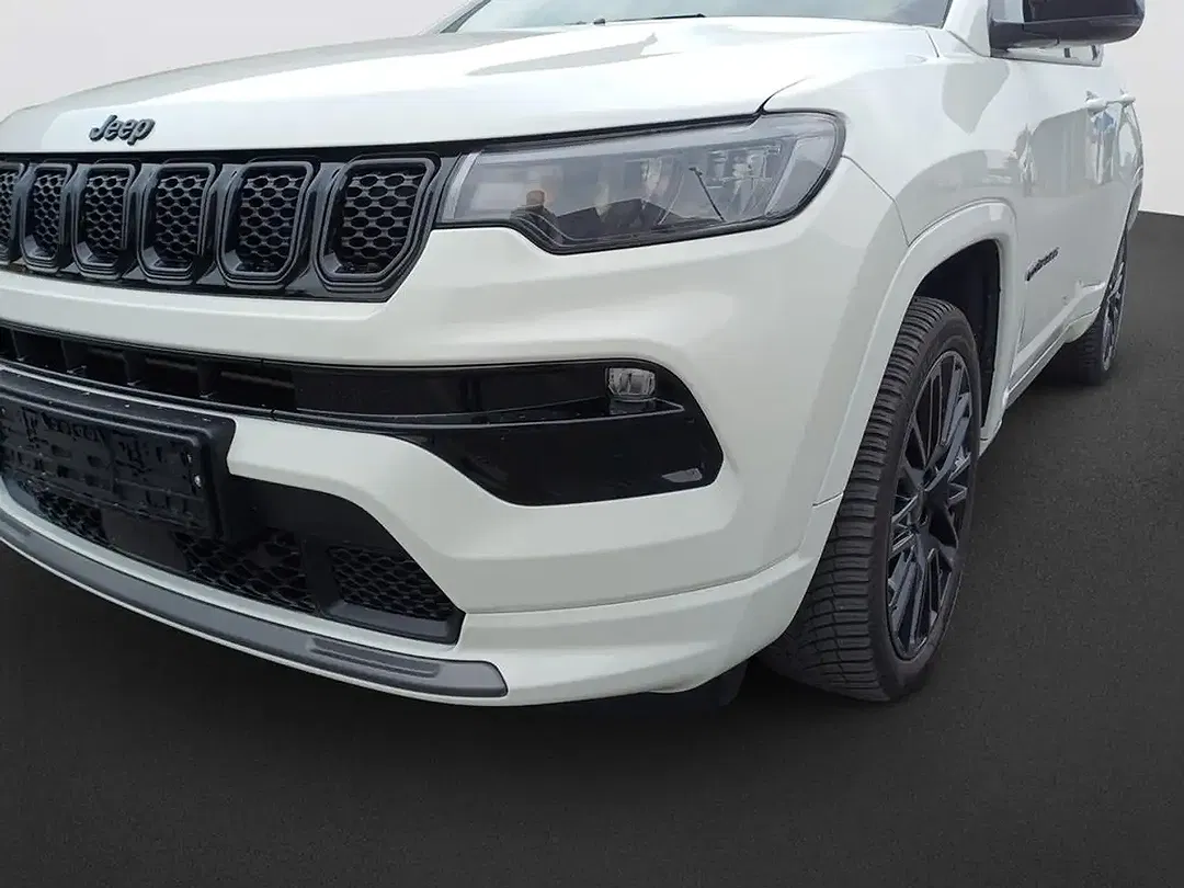 Jeep Compass - Thumbnail 7