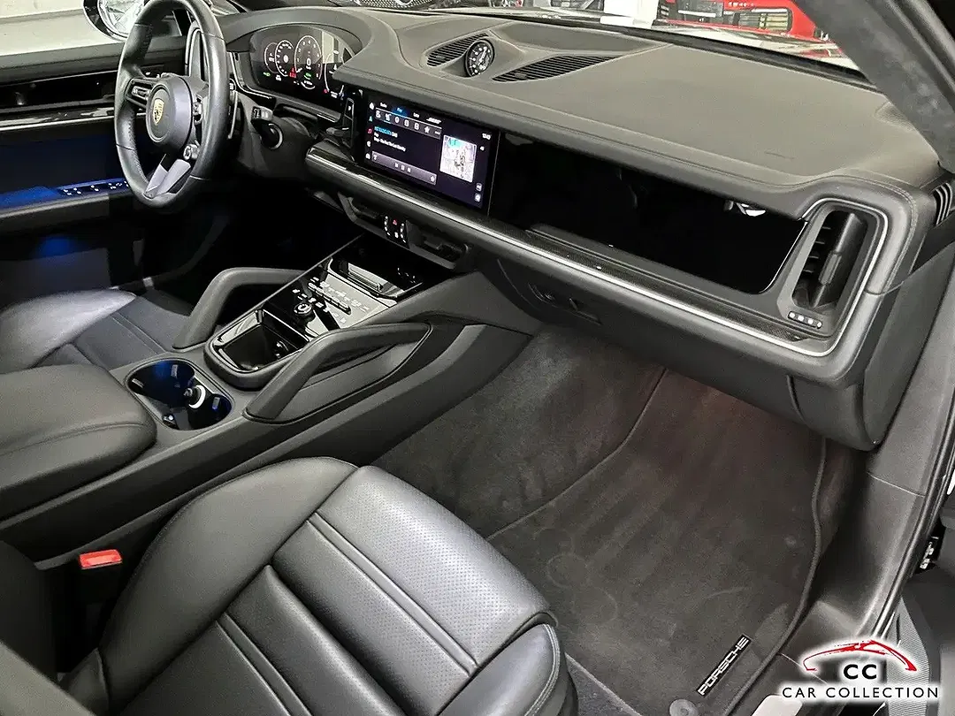 Porsche Cayenne - Thumbnail 15