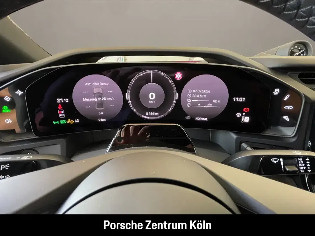 Porsche Cayenne - Thumbnail 16