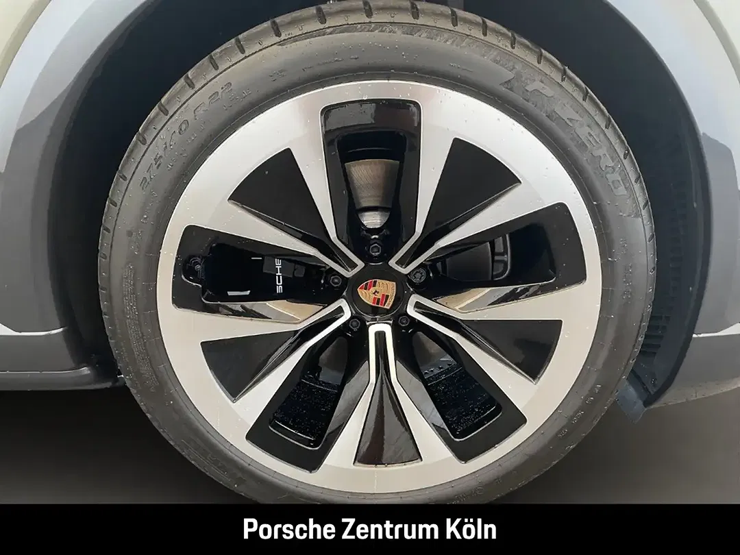 Porsche Cayenne - Thumbnail 9