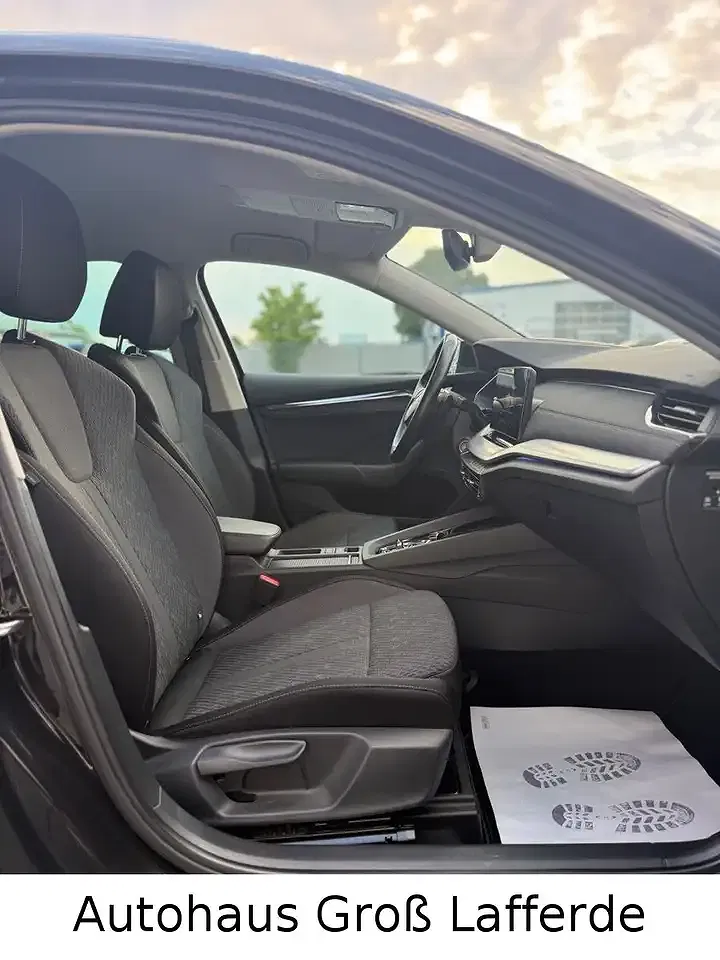 Skoda Octavia - Thumbnail 13