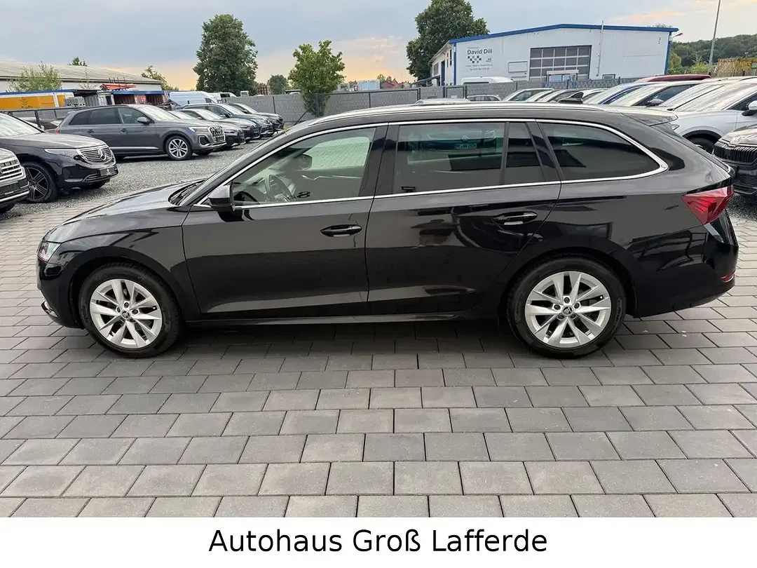 Skoda Octavia - Thumbnail 5