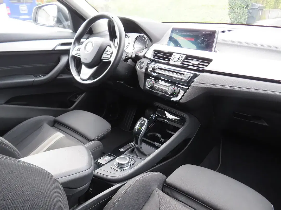 BMW X2 - Thumbnail 12