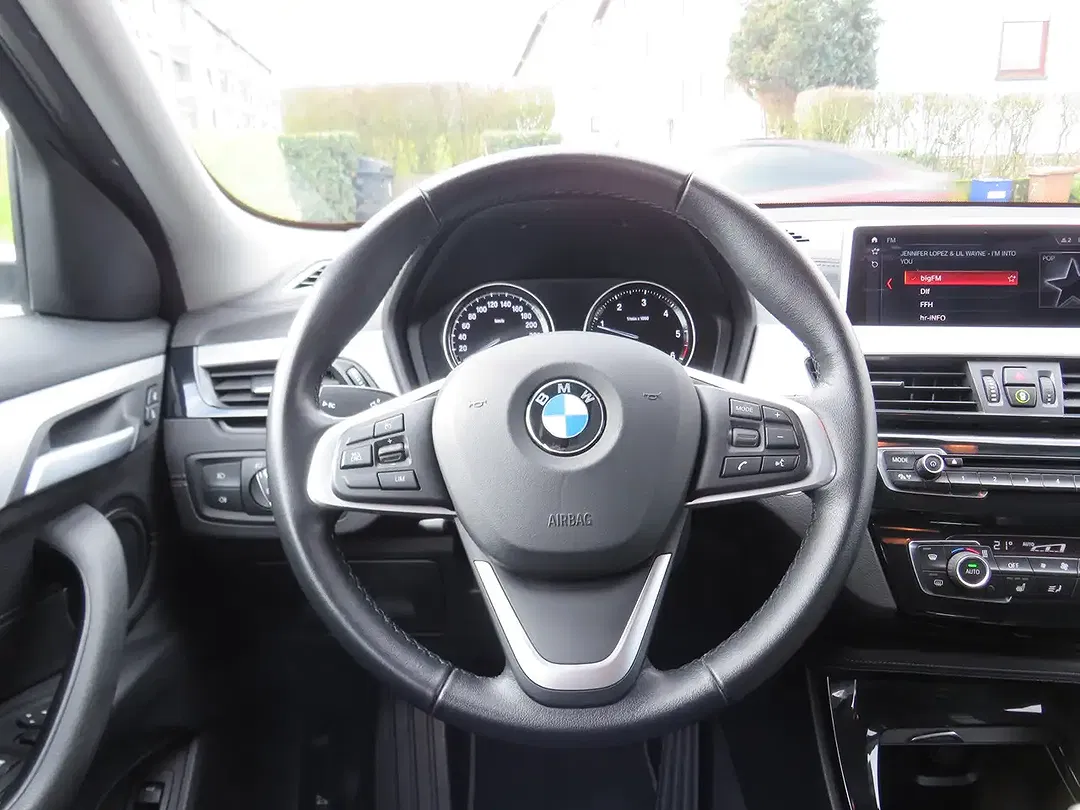 BMW X2 - Thumbnail 14