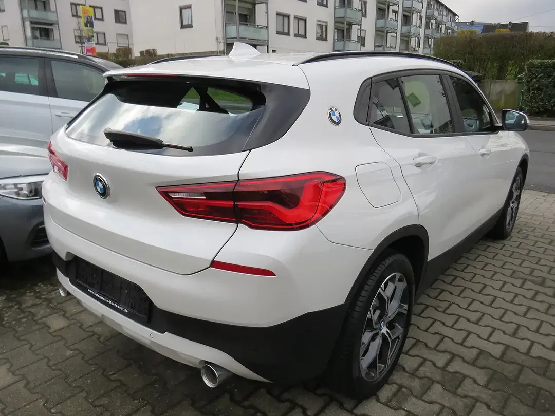 BMW X2 - Thumbnail 6