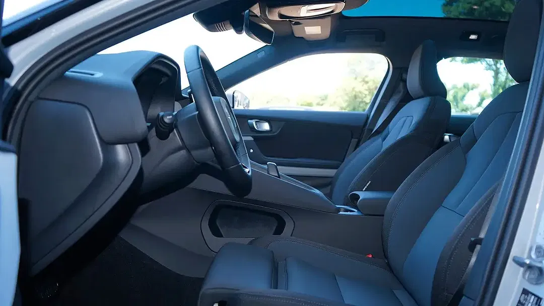 Polestar 2 - Thumbnail 6