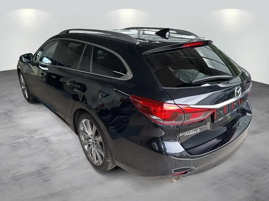 Mazda 6 - Thumbnail 4