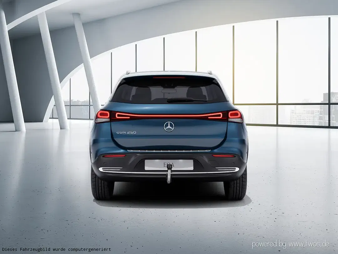 Mercedes-Benz EQA 250 - Thumbnail 4
