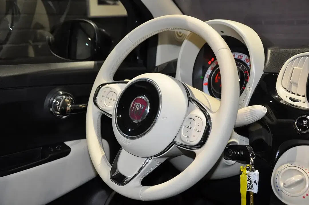 Fiat 500C - Thumbnail 7