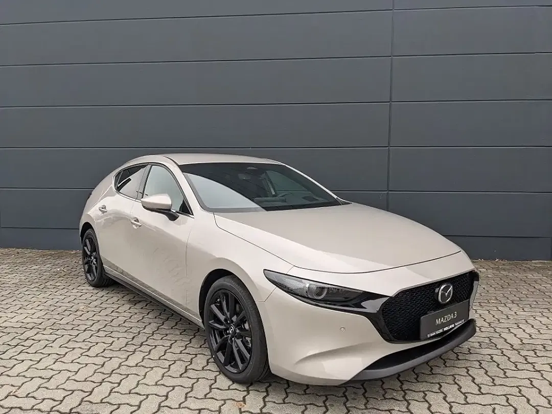 Mazda 3 - Thumbnail 6