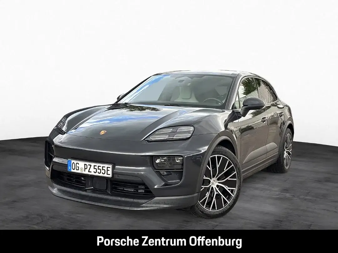 Porsche Macan - Thumbnail 1