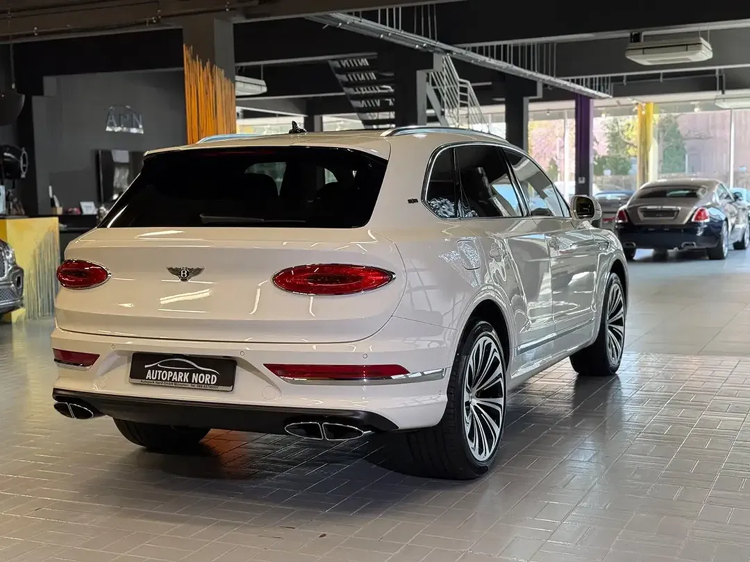 Bentley Bentayga - Thumbnail 7
