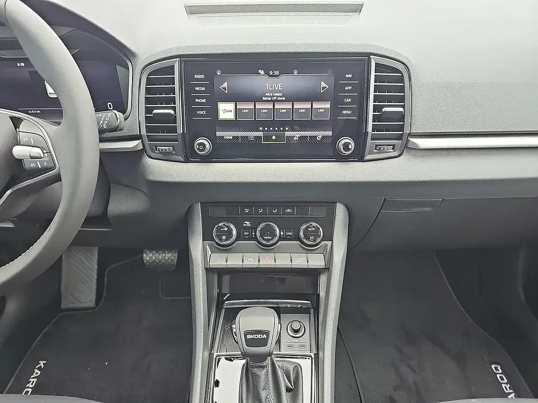 Skoda Karoq - Thumbnail 11