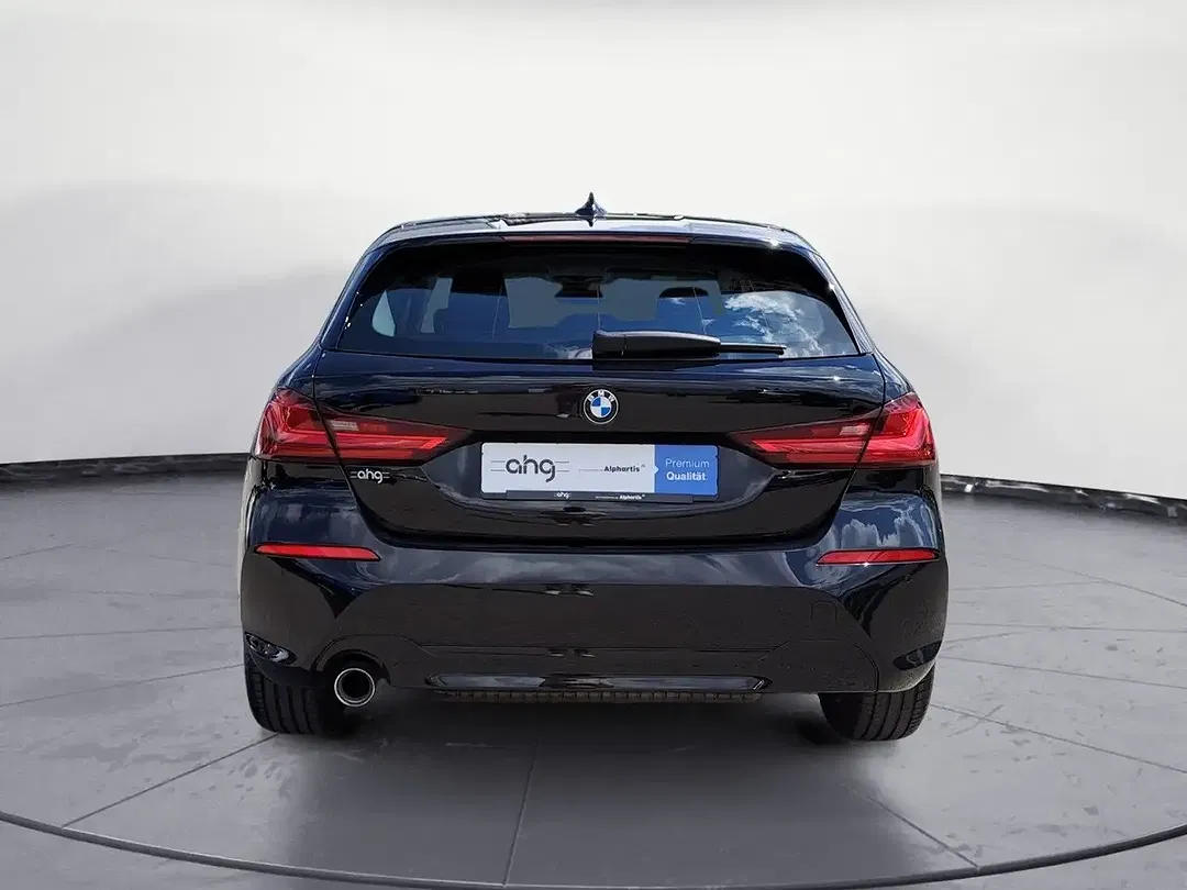 BMW 118 - Thumbnail 4