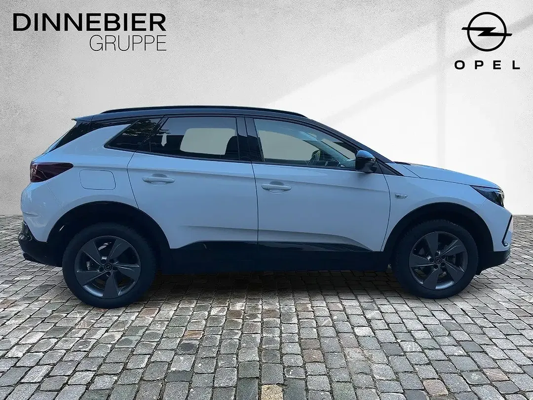 Opel Grandland - Thumbnail 4