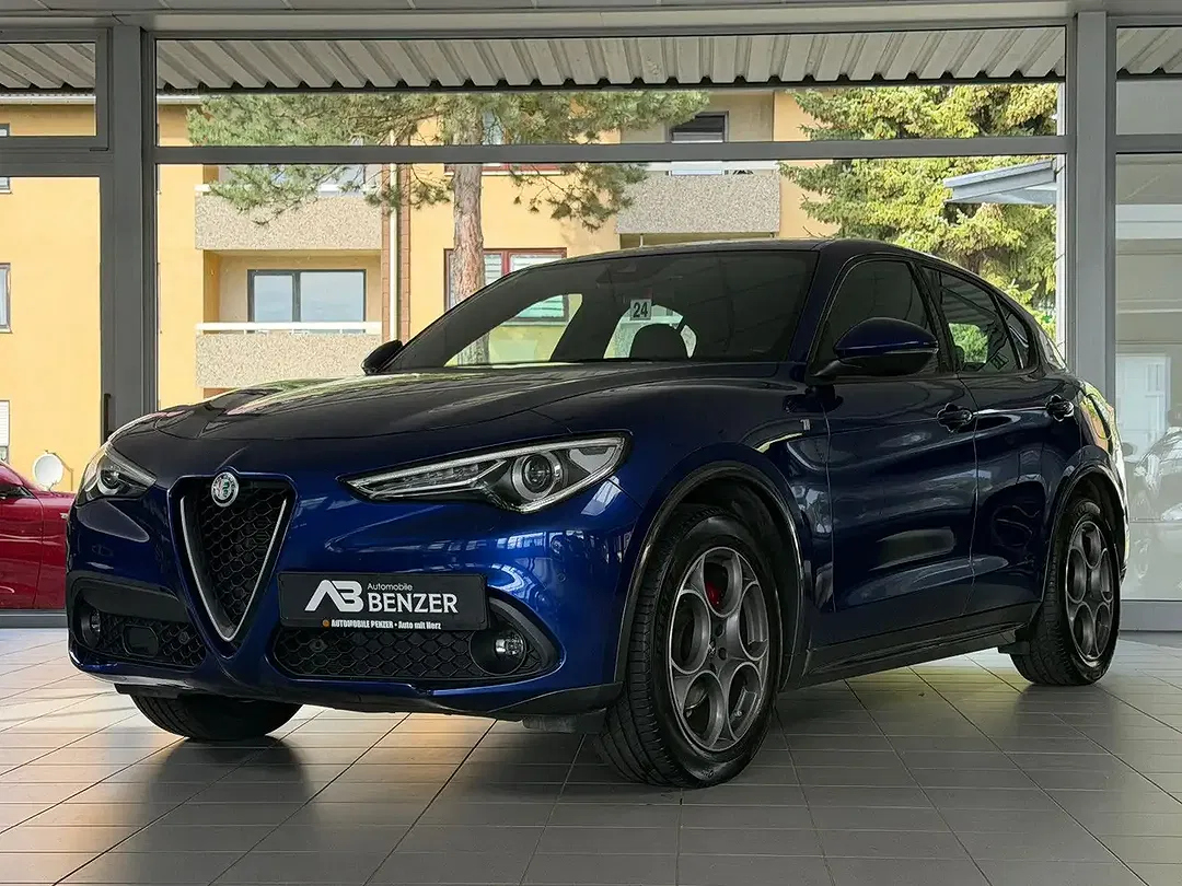 Alfa Romeo Stelvio - Thumbnail 4