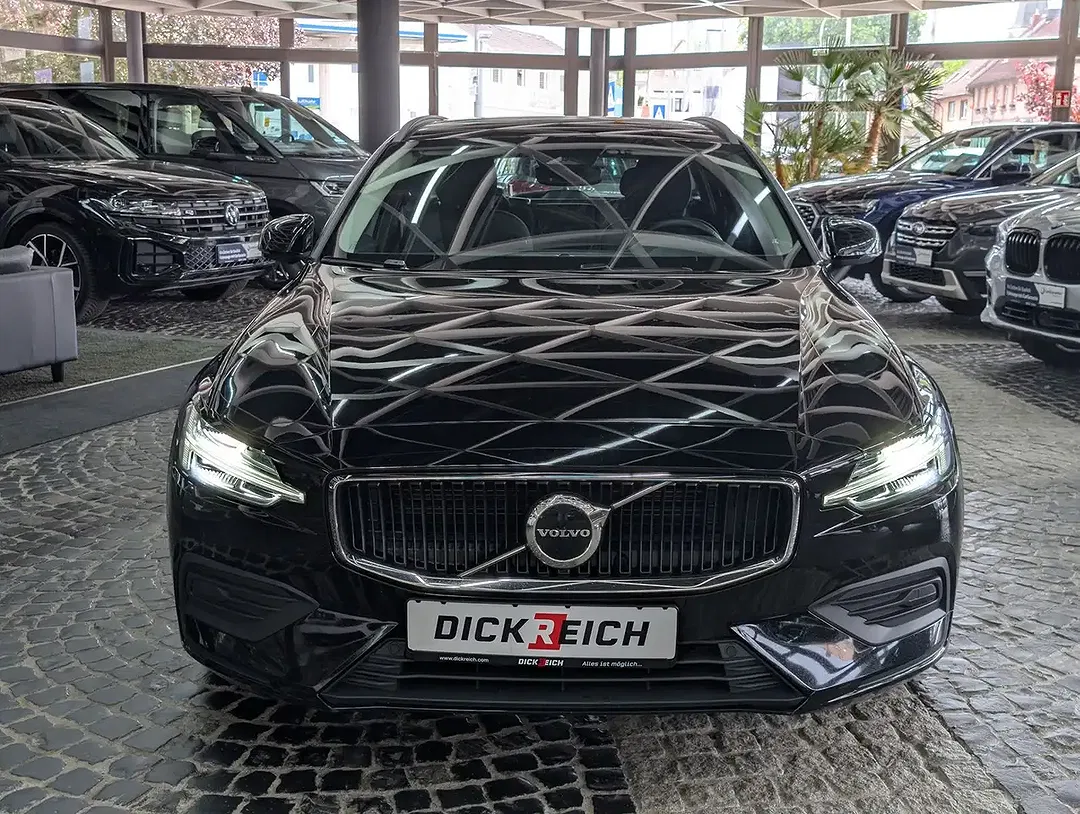 Volvo V60 - Thumbnail 2