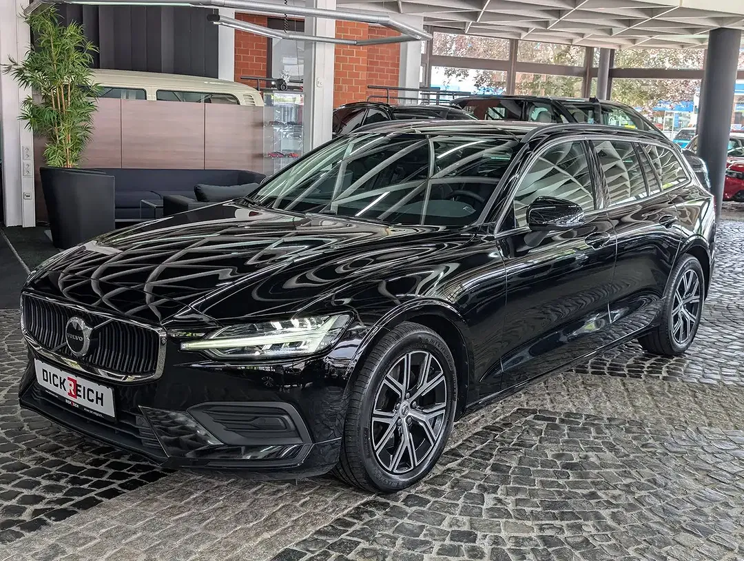 Volvo V60 - Thumbnail 3