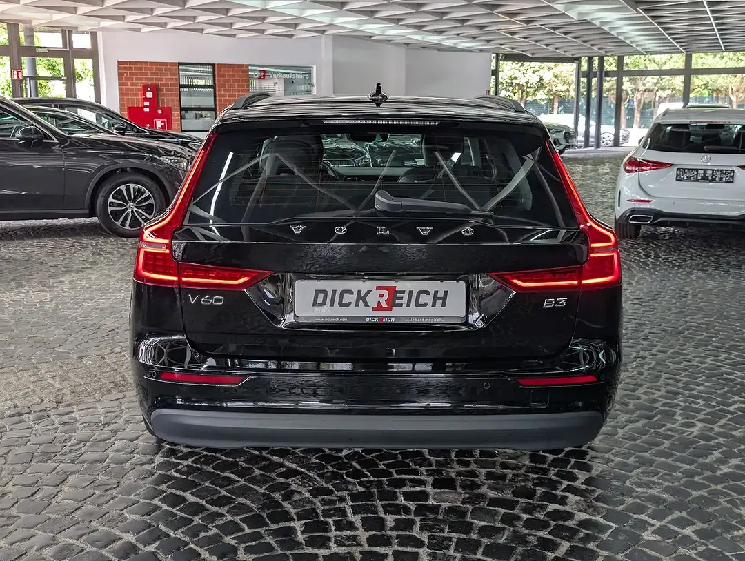Volvo V60 - Thumbnail 6