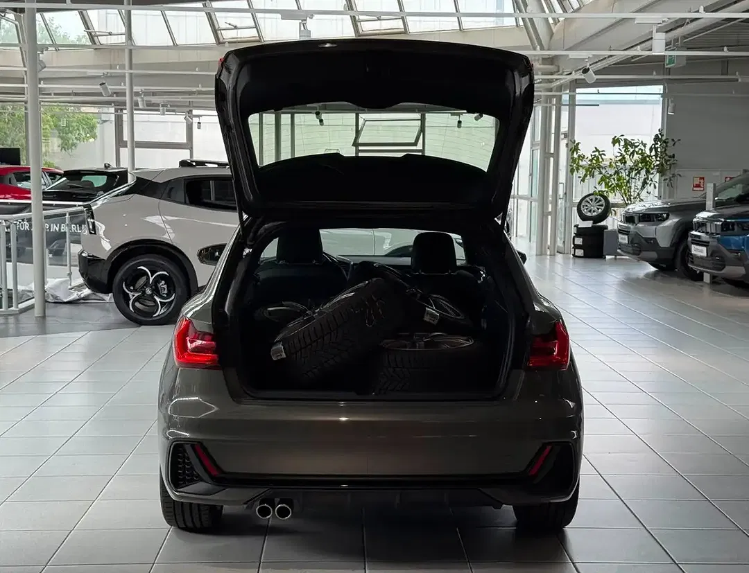 Audi A1 - Thumbnail 11