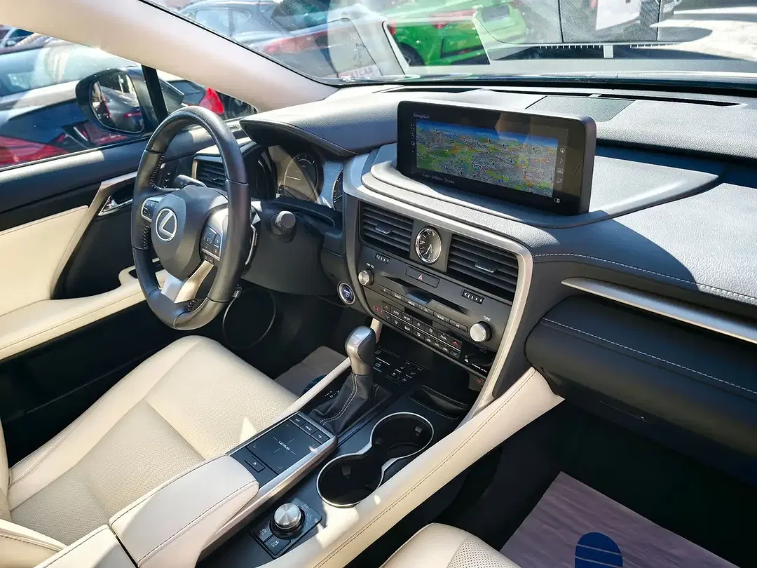Lexus RX 450h - Thumbnail 11