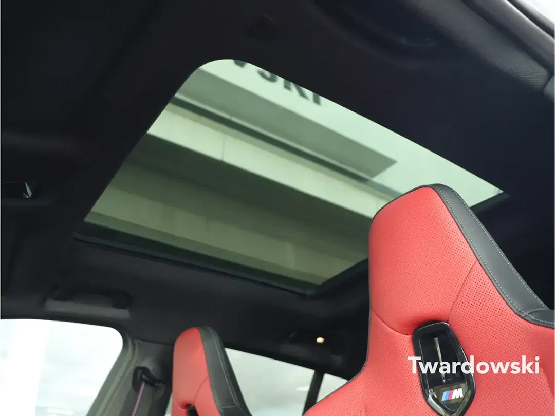 BMW X2 - Thumbnail 11