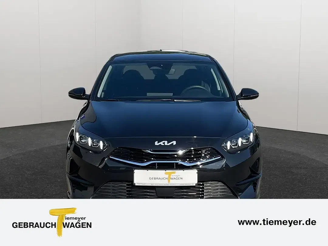 Kia Ceed / cee'd - Thumbnail 2
