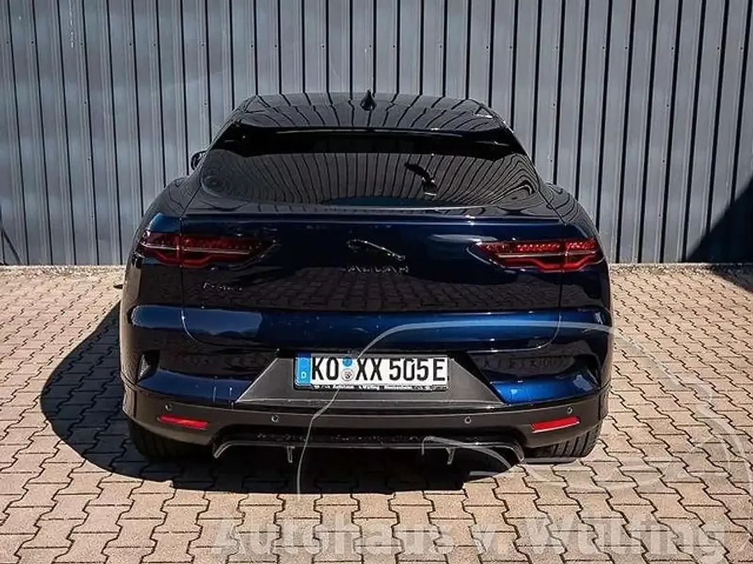 Jaguar I-Pace - Thumbnail 7
