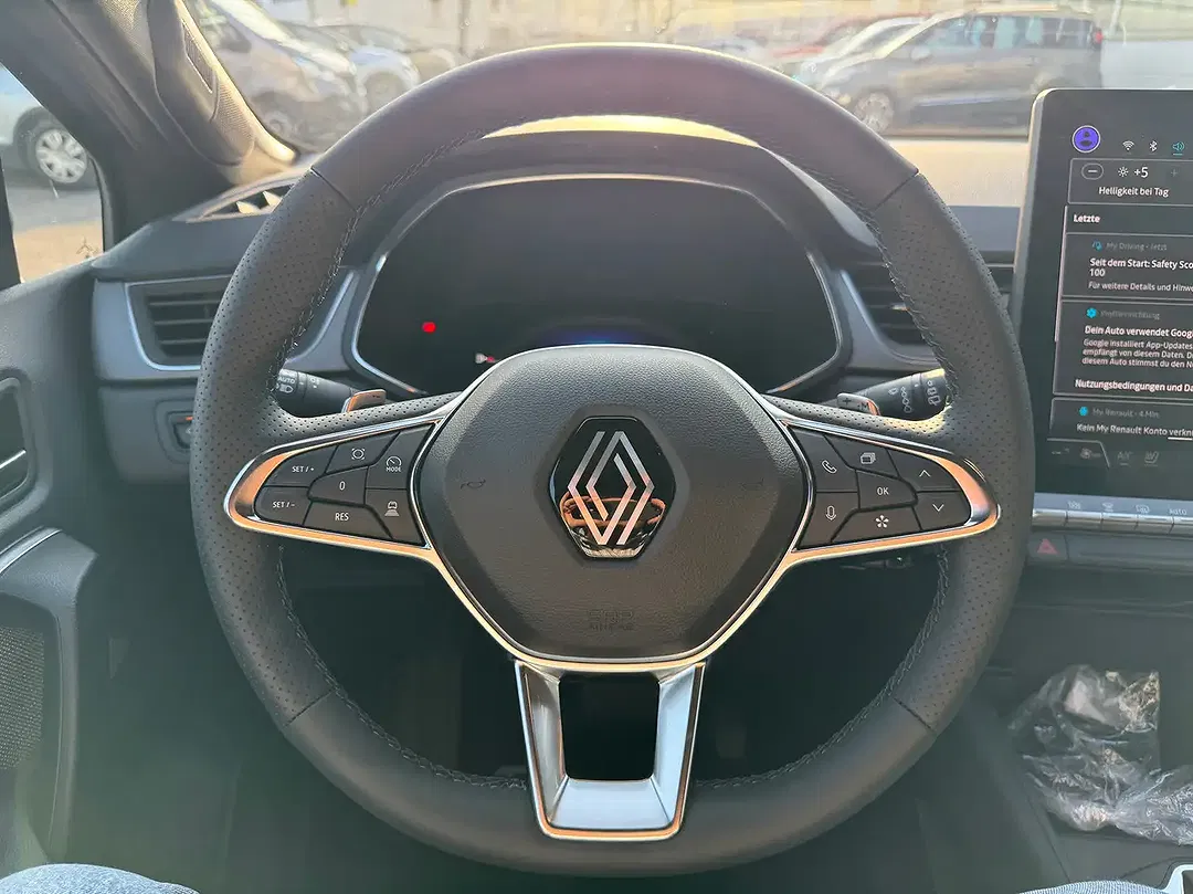 Renault Captur - Thumbnail 14