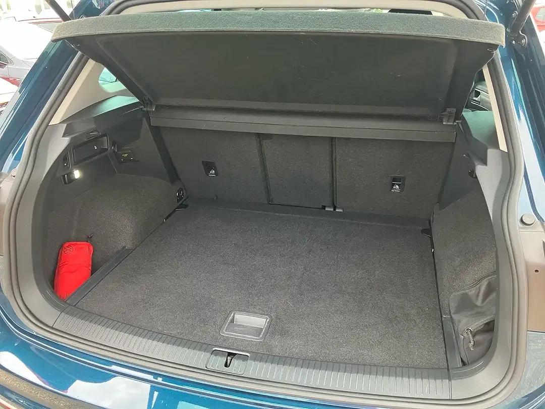 Volkswagen Tiguan - Thumbnail 7