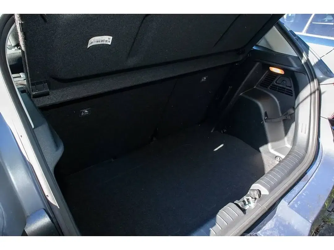 Hyundai i20 - Thumbnail 11