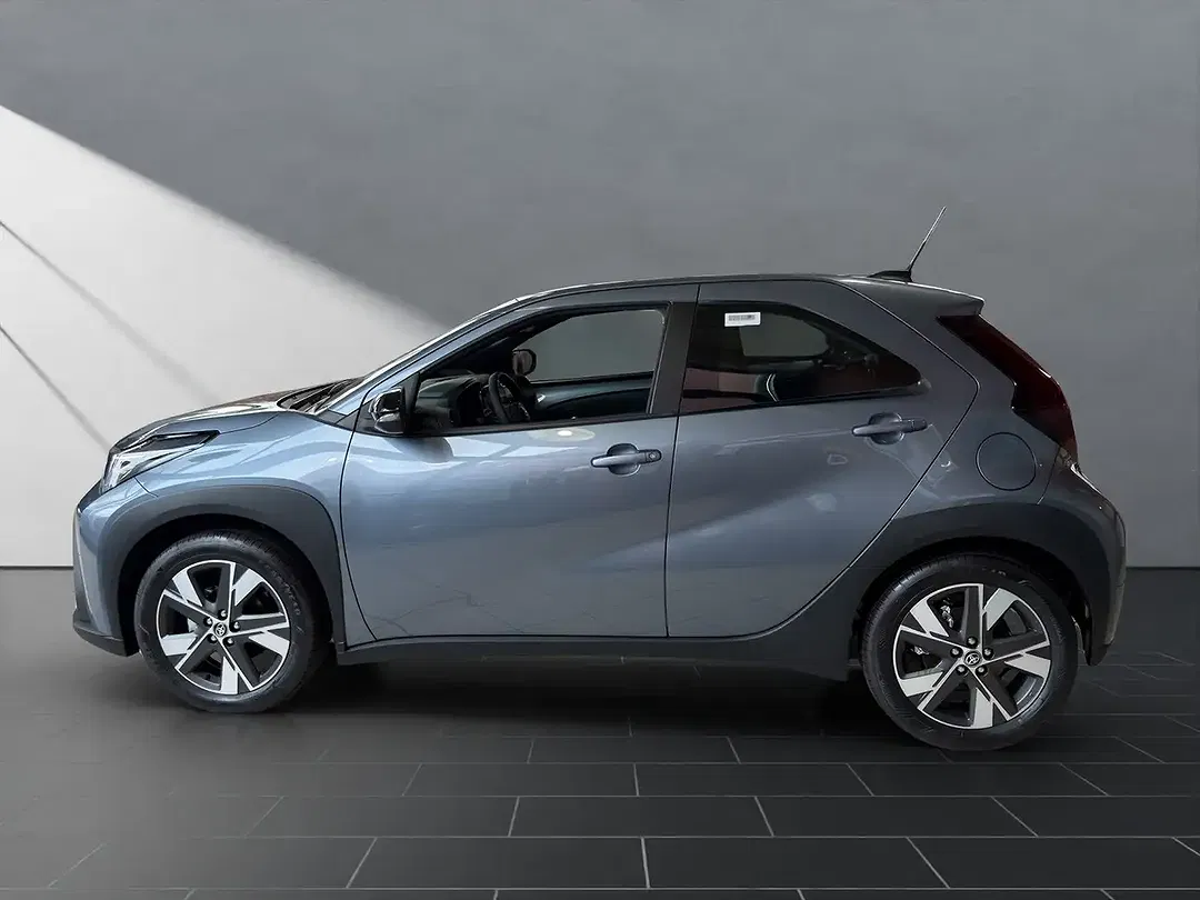 Toyota Aygo X - Thumbnail 2