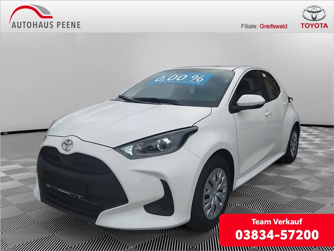 Toyota Yaris - Thumbnail 1
