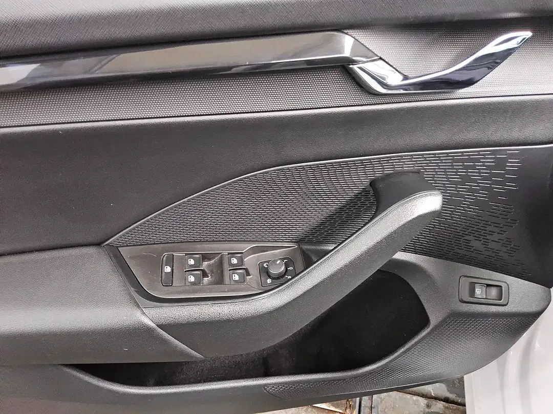 Skoda Octavia - Thumbnail 11