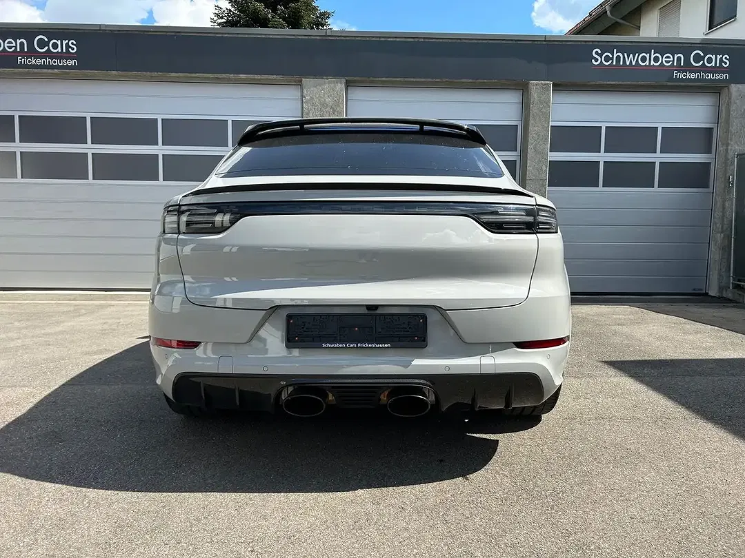 Porsche Cayenne - Thumbnail 11