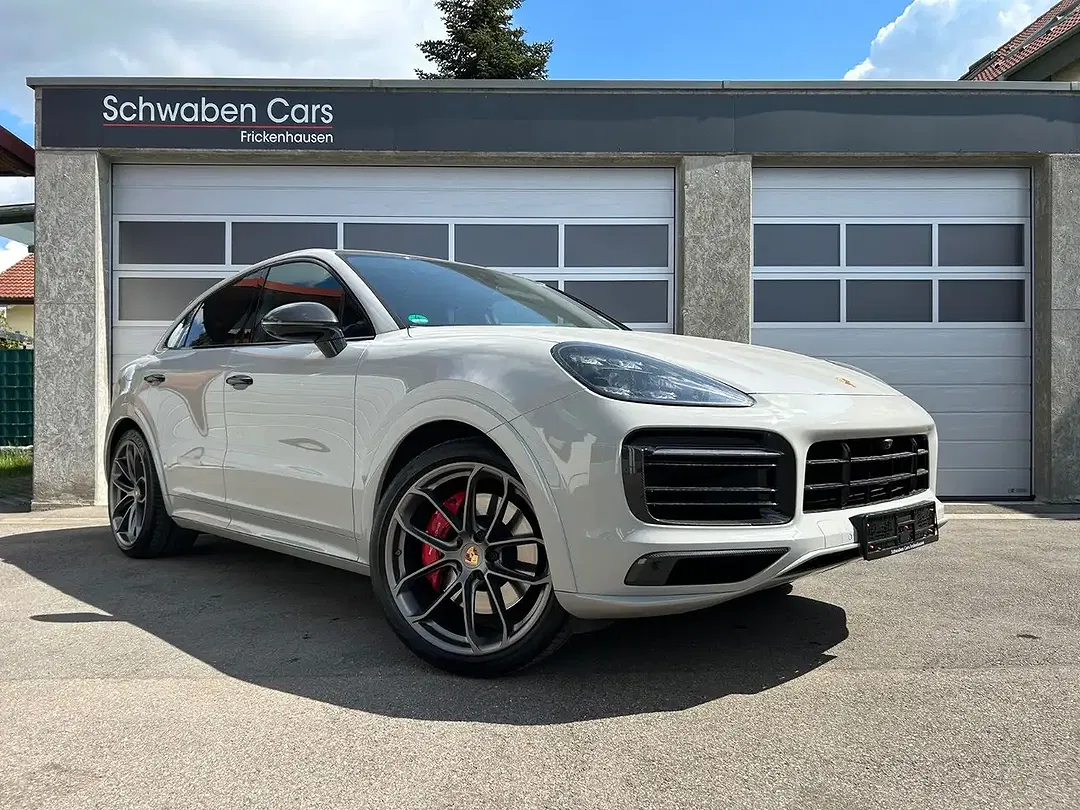 Porsche Cayenne - Thumbnail 4