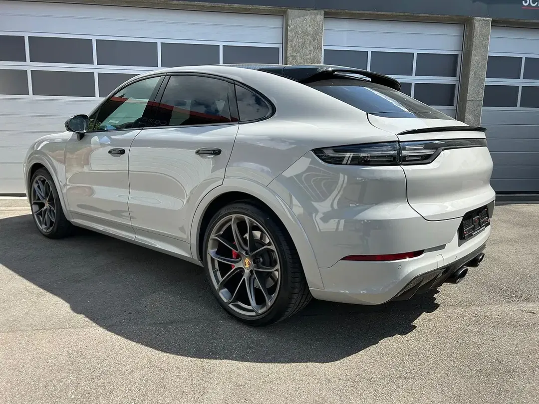 Porsche Cayenne - Thumbnail 7