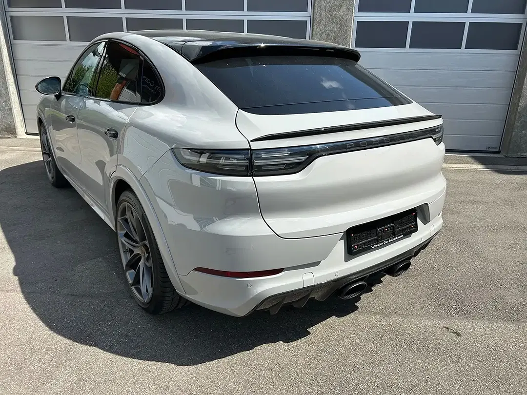 Porsche Cayenne - Thumbnail 9