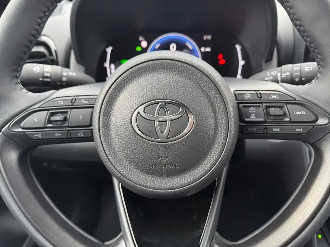 Toyota Yaris Cross - Thumbnail 13