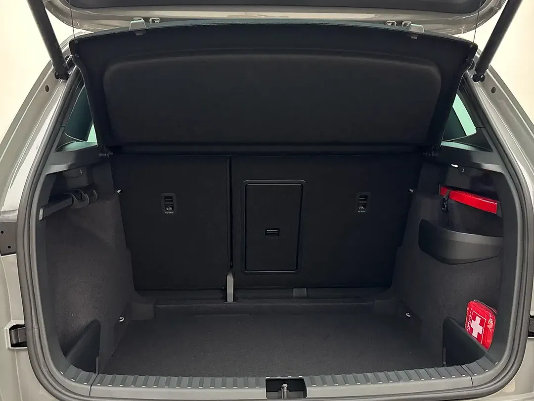 Skoda Karoq - Thumbnail 12