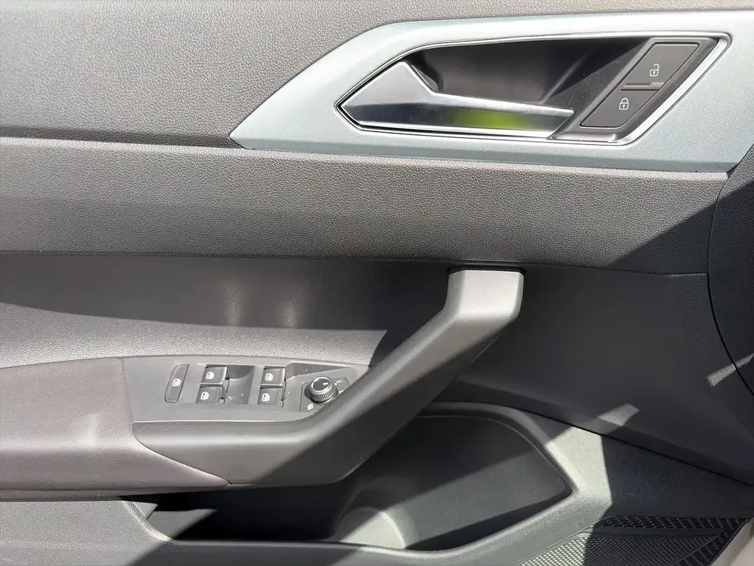 Volkswagen Taigo - Thumbnail 13