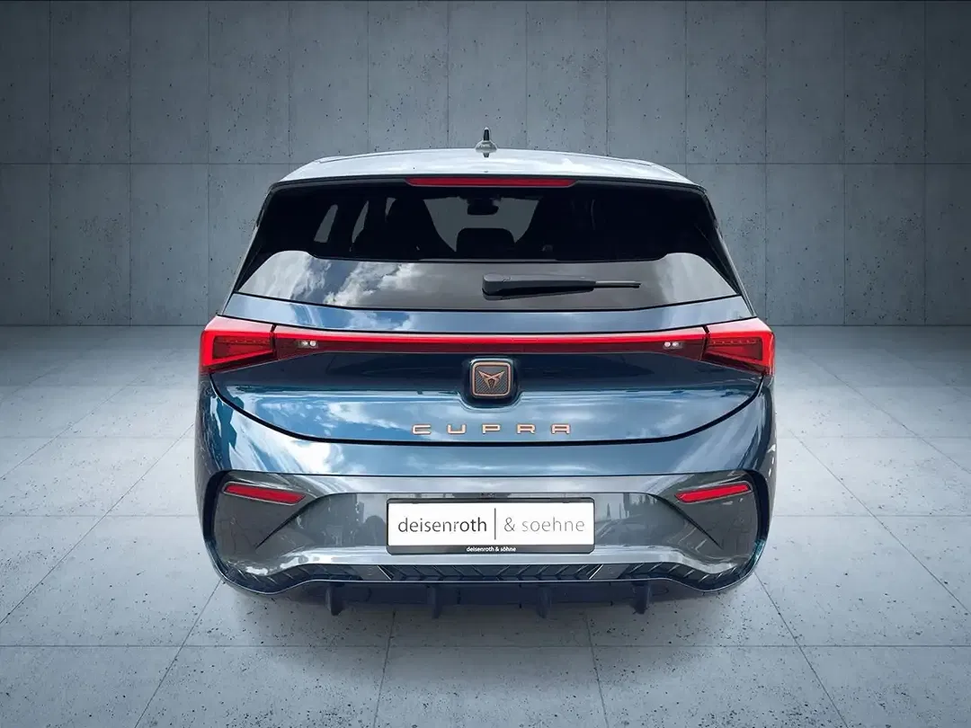 CUPRA Born - Thumbnail 4