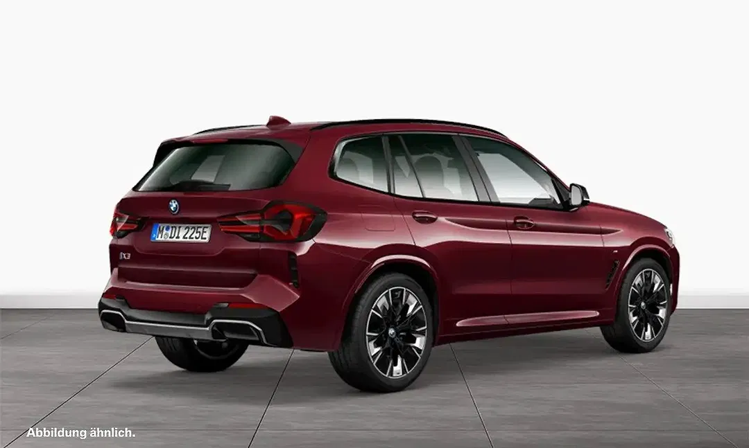 BMW iX3 - Thumbnail 3