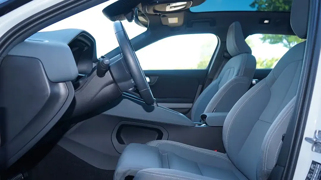 Polestar 2 - Thumbnail 6