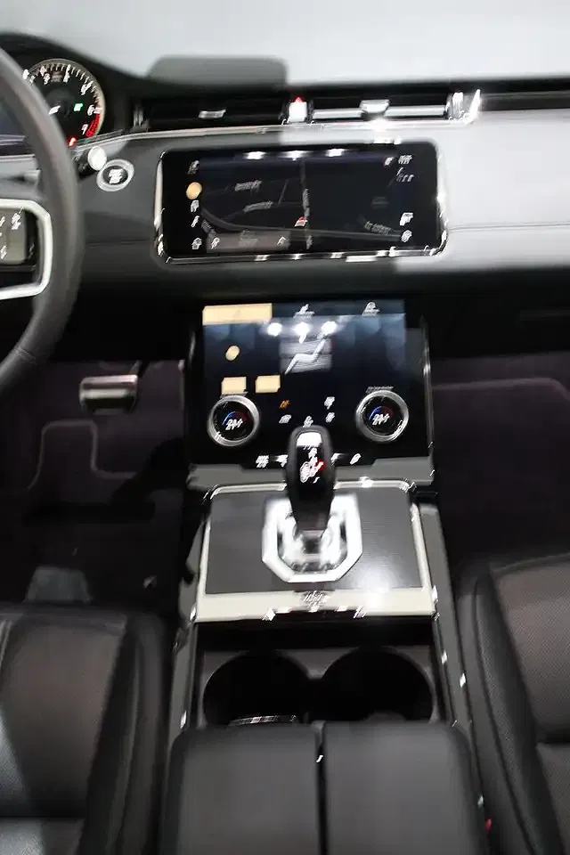 Land Rover Range Rover Evoque - Thumbnail 8
