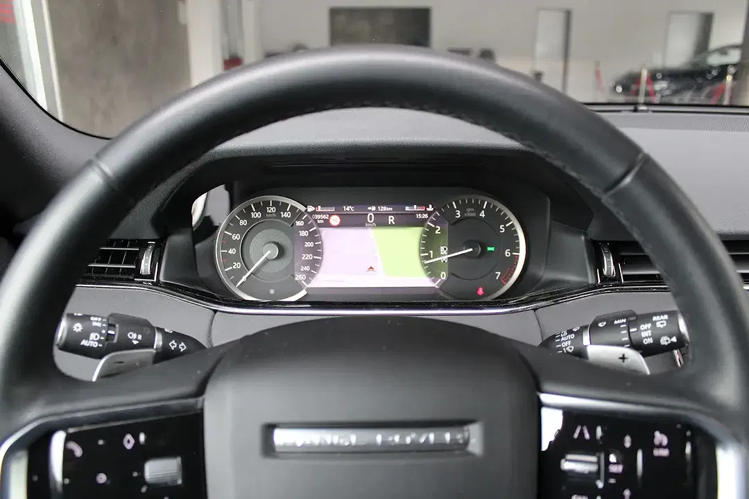 Land Rover Range Rover Evoque - Thumbnail 9