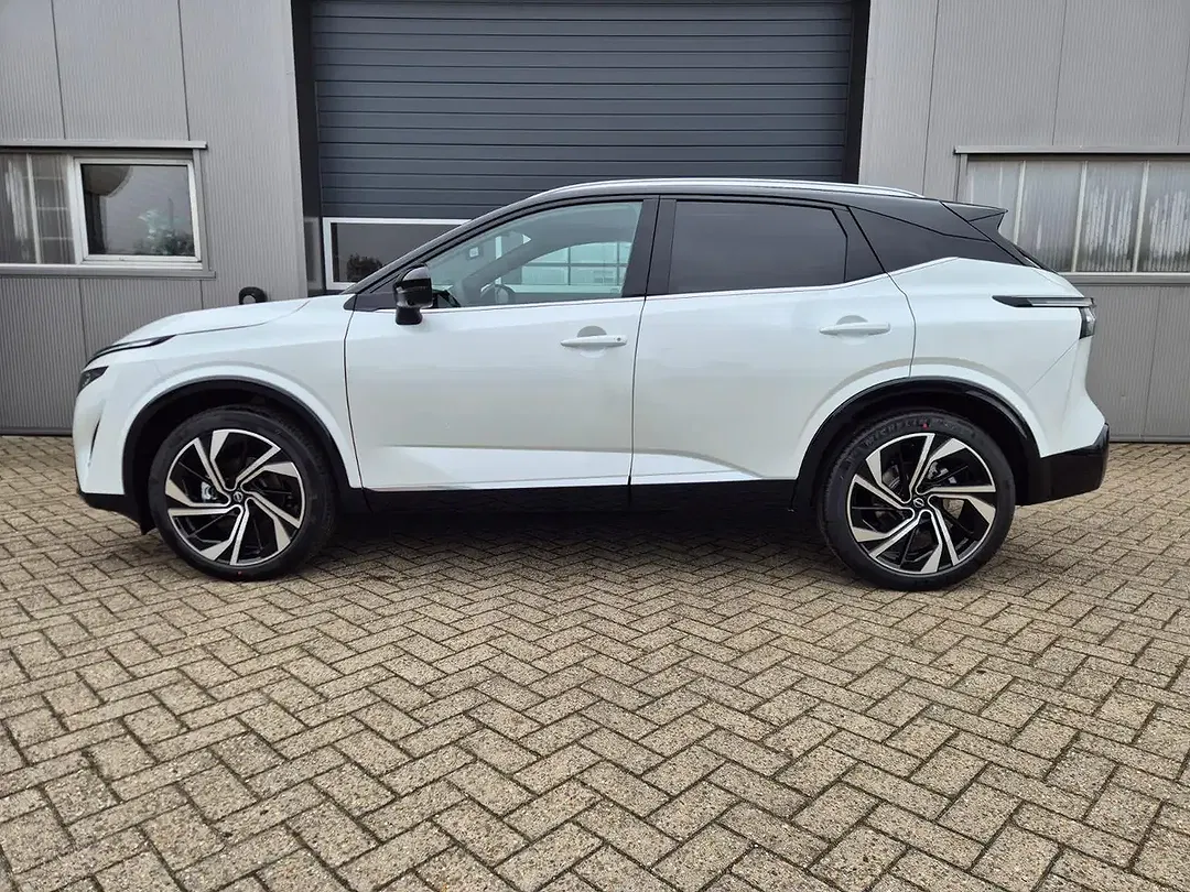 Nissan Qashqai - Thumbnail 1