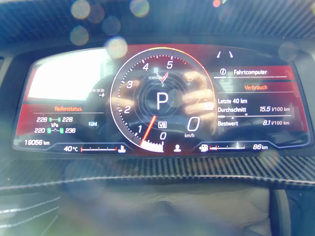 Corvette C8 - Thumbnail 12