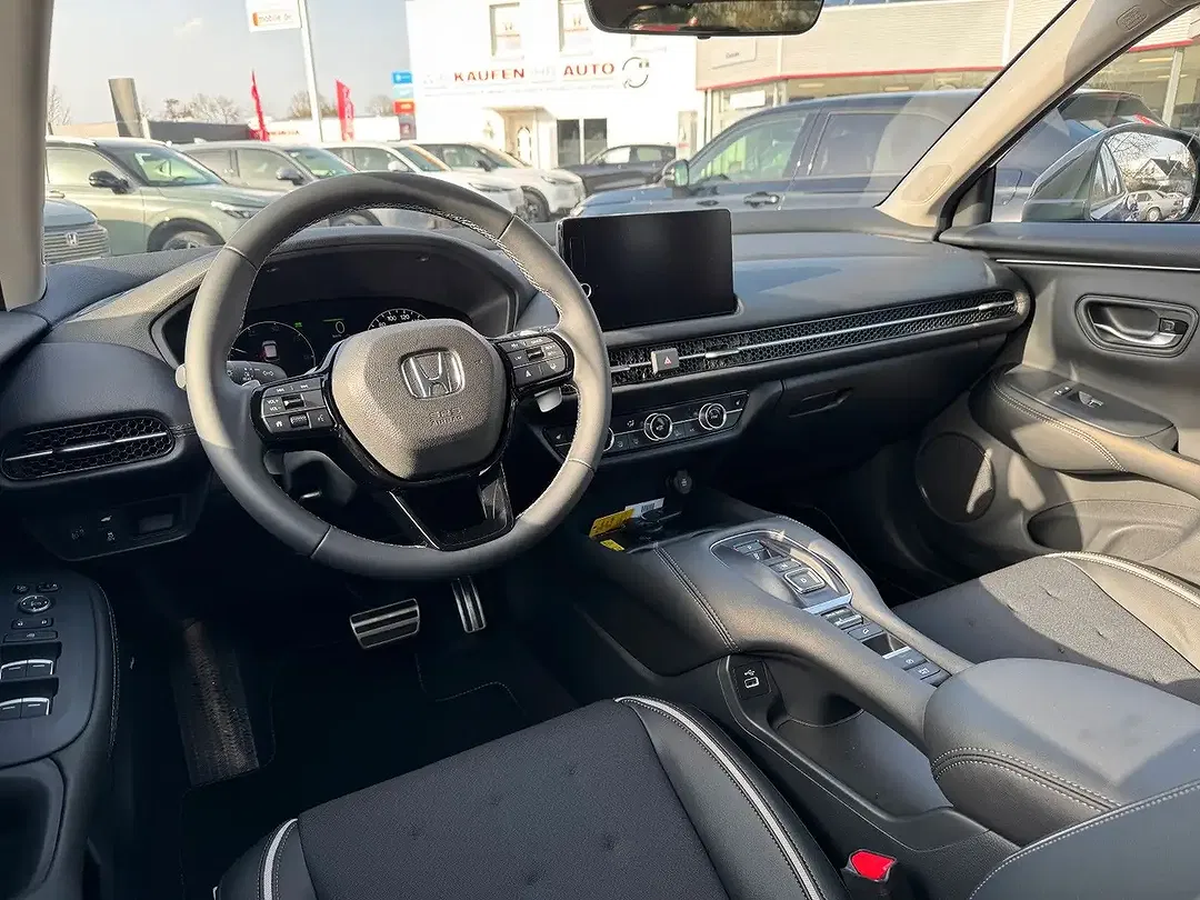 Honda ZR-V - Thumbnail 9