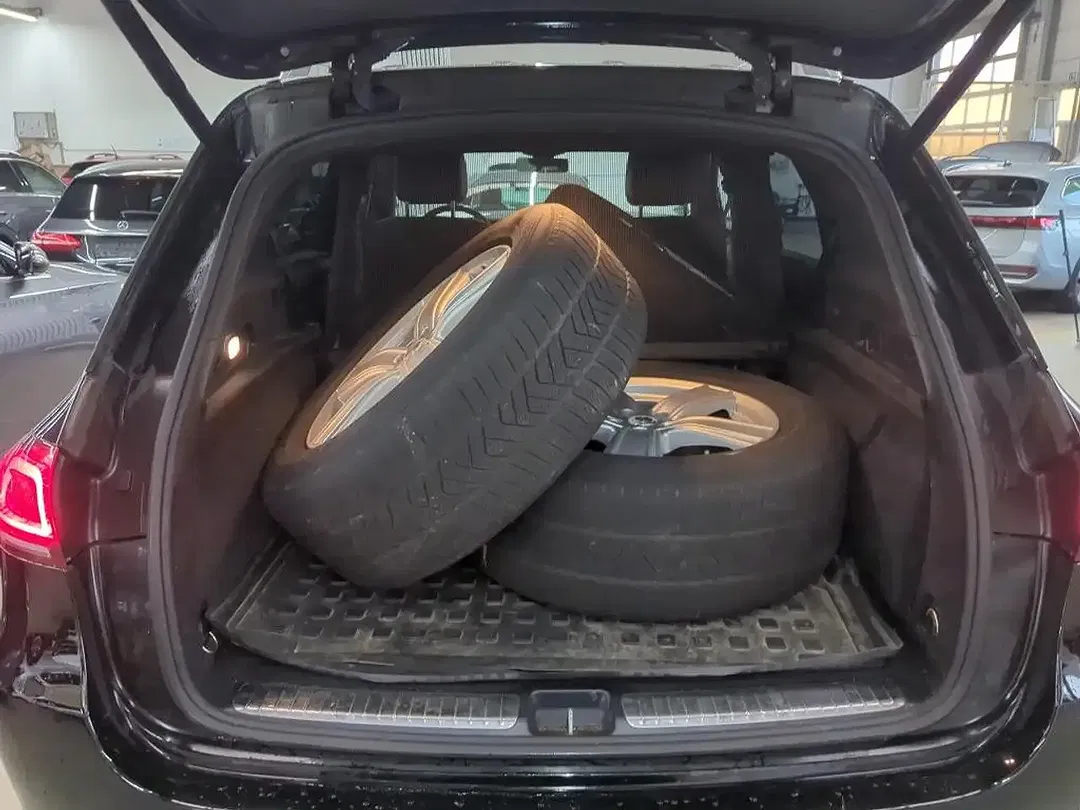 Mercedes-Benz GLE 350 - foto 11